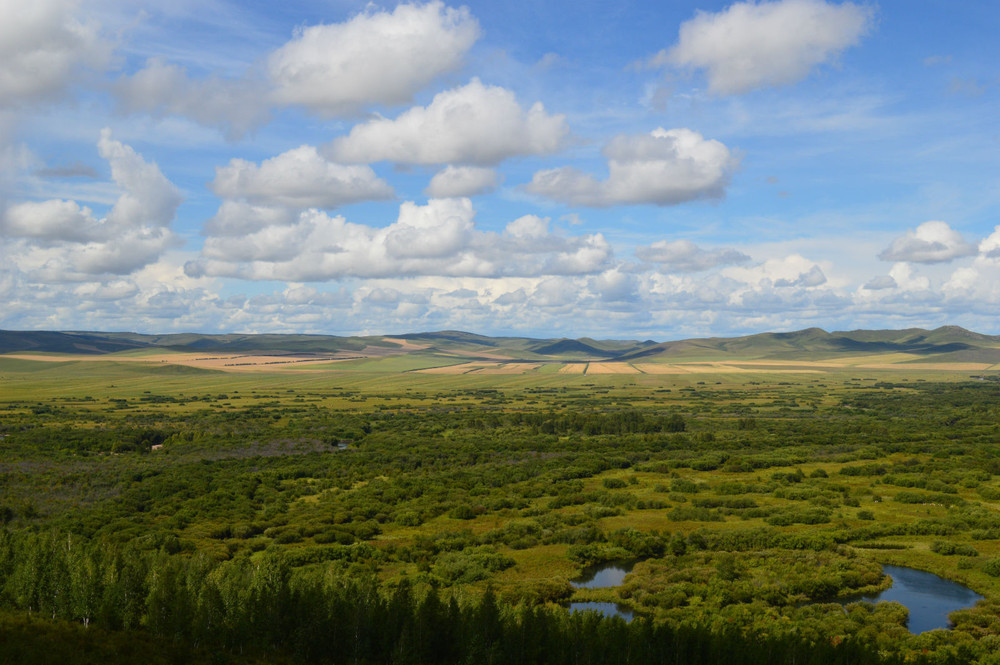 呼伦贝尔，自然与文化交汇的梦幻之地