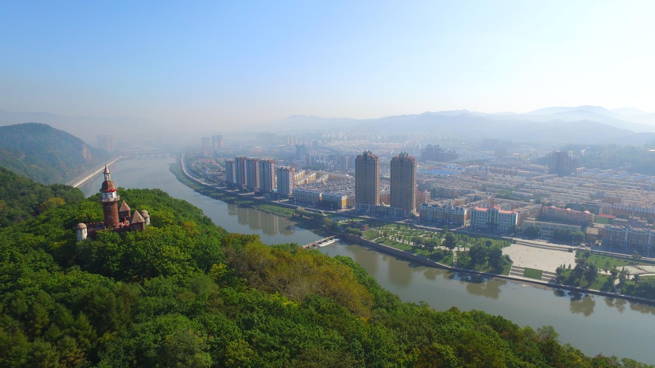 通化与暖阳下的友情小事